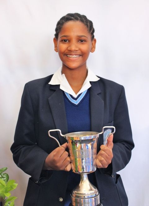 Living-and-loving-trophy-for-the-most-passionate-artist-esona-nombiba-gr-7