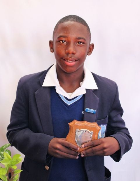 Prestige-shield-for-excellent-project-work-sivuyise-kwange-gr-7